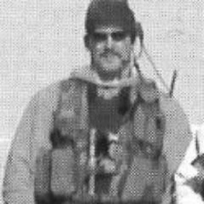 Mark Đakonija - Autor knjige "Jedna Zelena Beretka: Bosna, Kosovo, Irak i šire: 15 izuzetnih godina (1996–2011)“